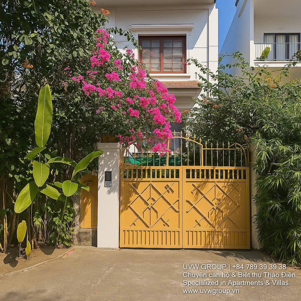 Biệt thự sang trọng 7 phòng ngủ cho thuê tại Thảo Điền | Hồ bơi riêng & Karaoke | 500m²