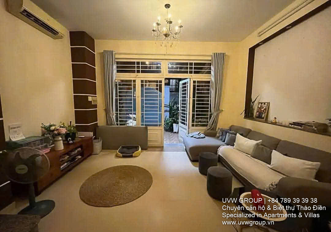Nhà cho thuê tại Thảo Điền | 3PN + Văn phòng | 55m² | $1,200