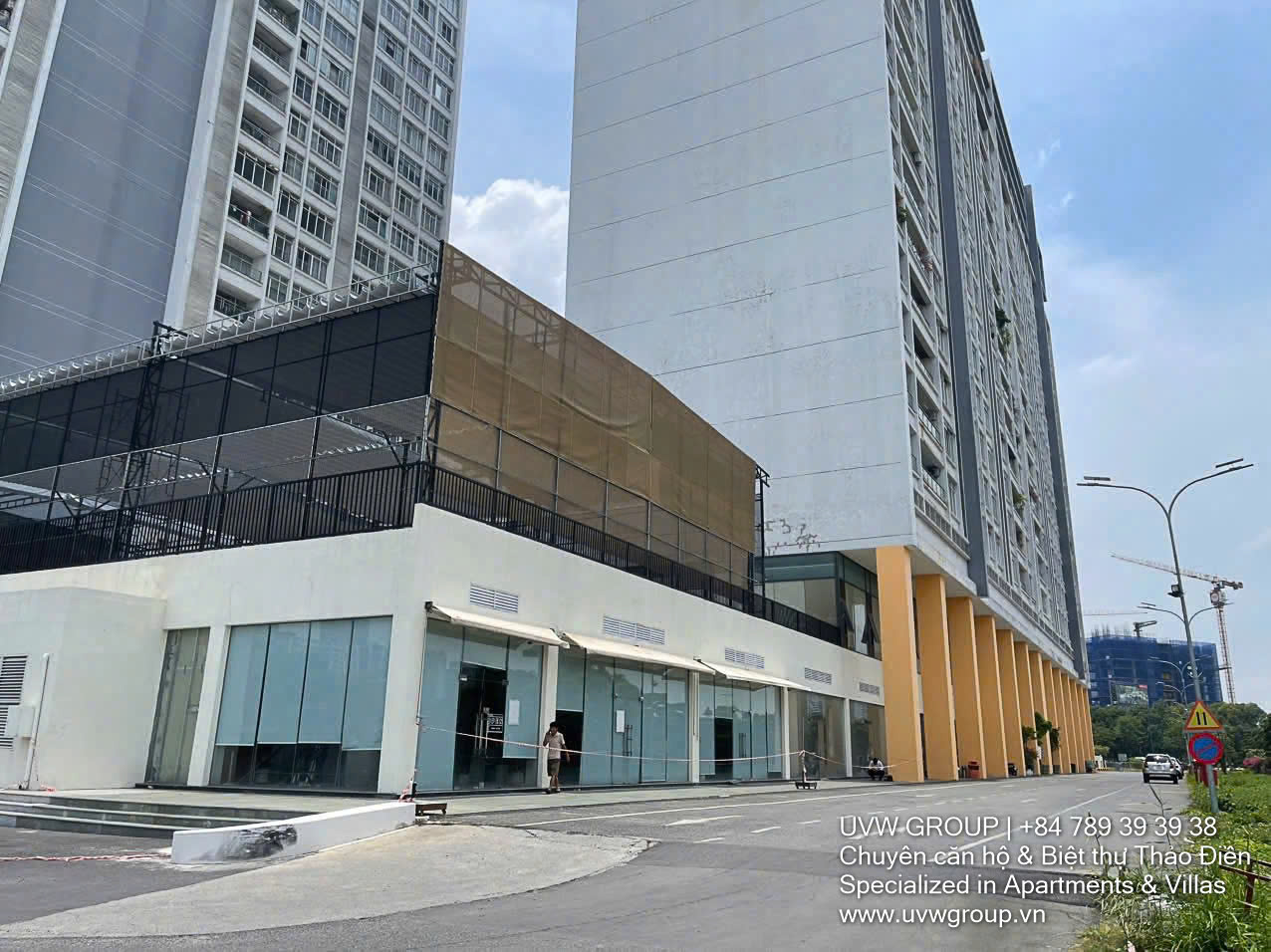 Cho thuê Shophouse tại Tòa nhà Petroland, Quận 2 | 400m2 – $3.000
