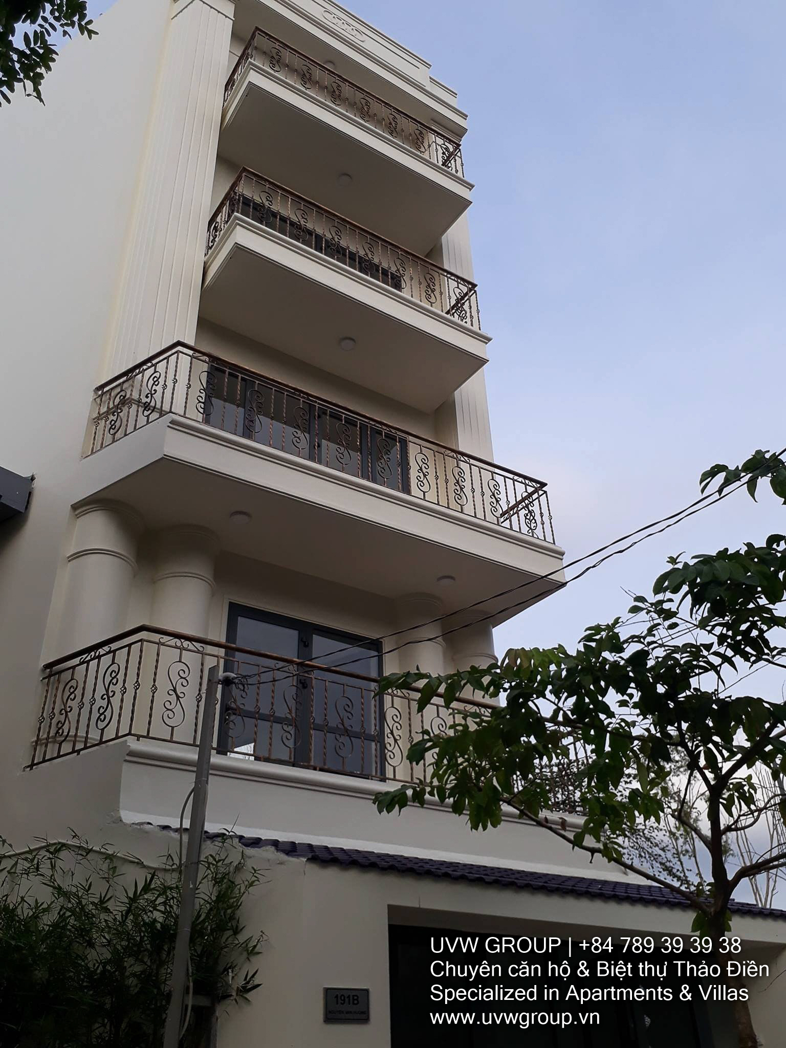 Nhà cho thuê Nguyễn Văn Hưởng | 5 tầng | 100m² | $2,600