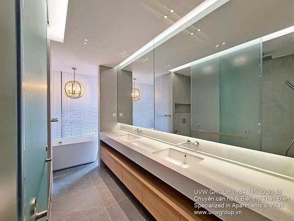 4-bedroom villa for rent in Thao Dien, 450m², modern layout and multiple floors