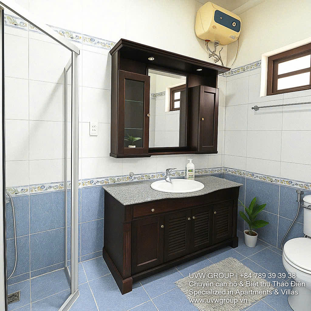 White villa for rent in Thao Dien with large garden and 4 bedrooms