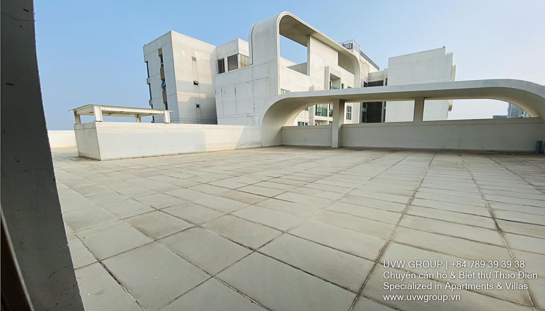 Luxury penthouse for sale at Sadora, Binh Trung Tay Ward, 210m², 3BR, Southeast-facing