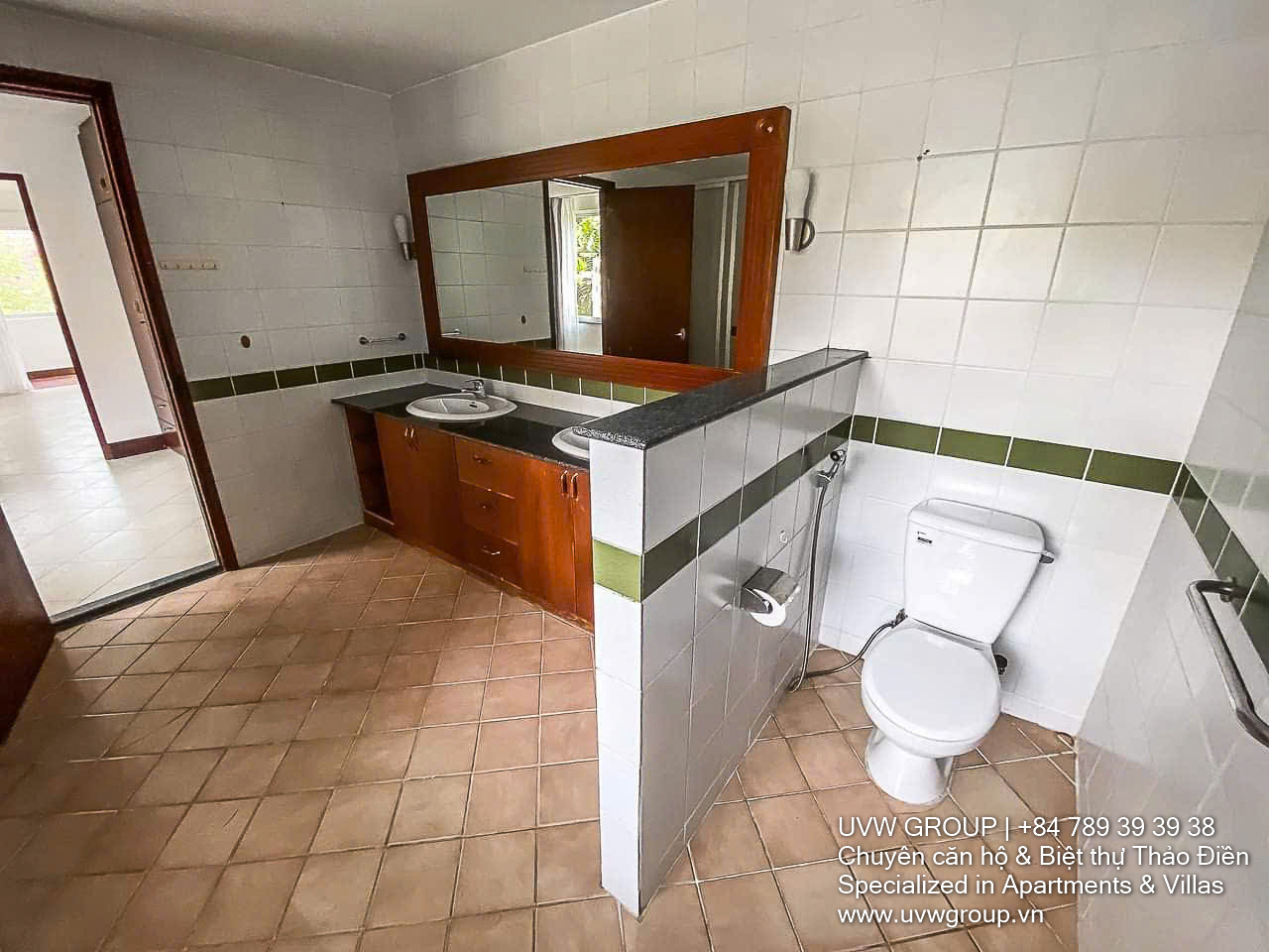 Unfurnished 4-bedroom villa with pool and garden in Binh An, near Tran Nao