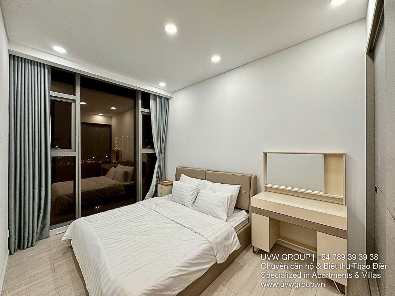 Luxury 3-bedroom apartment for rent at Empire City with southeast view