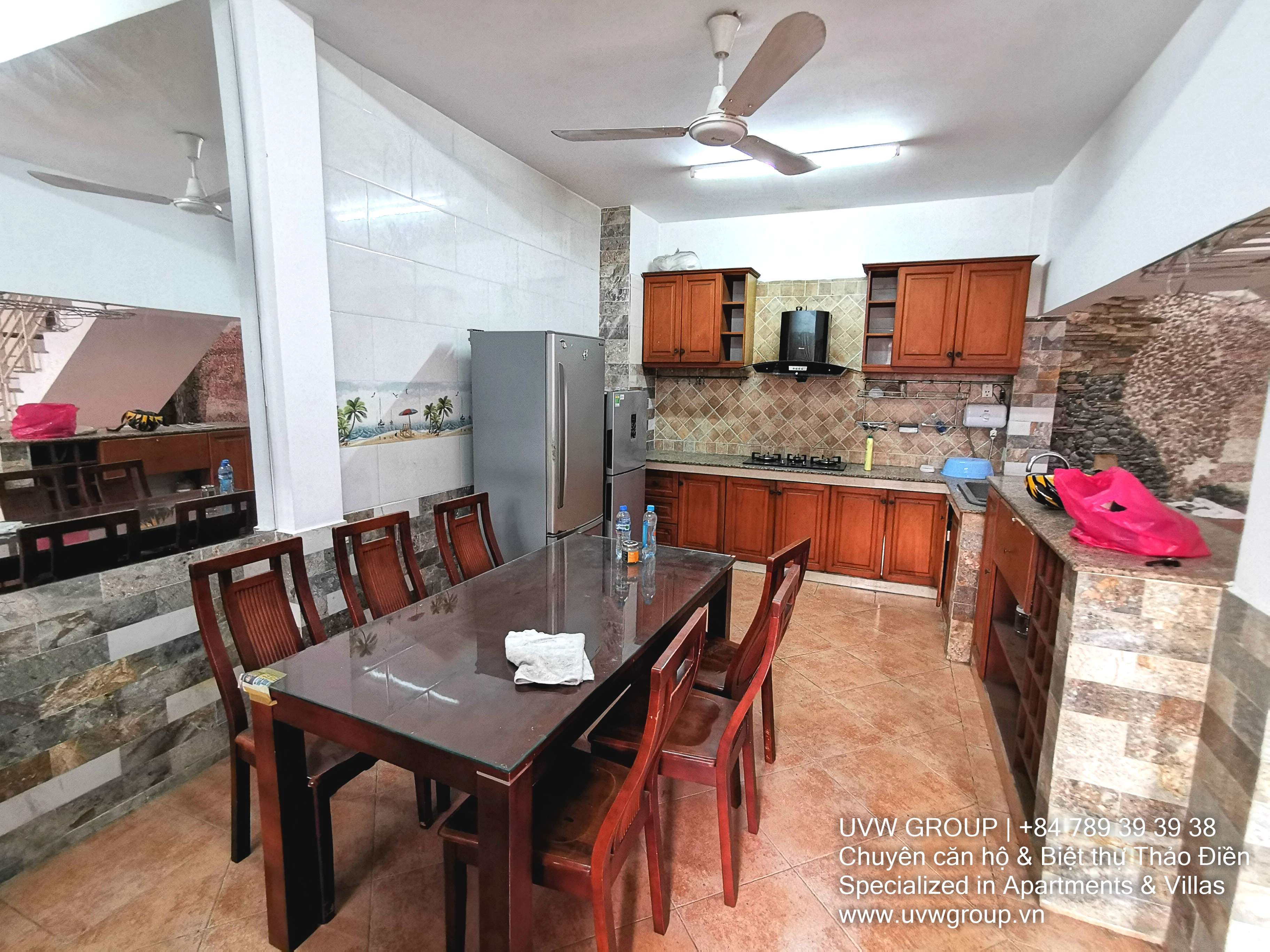 Basic furnished 3-bedroom house for rent in Thao Dien, 110m²