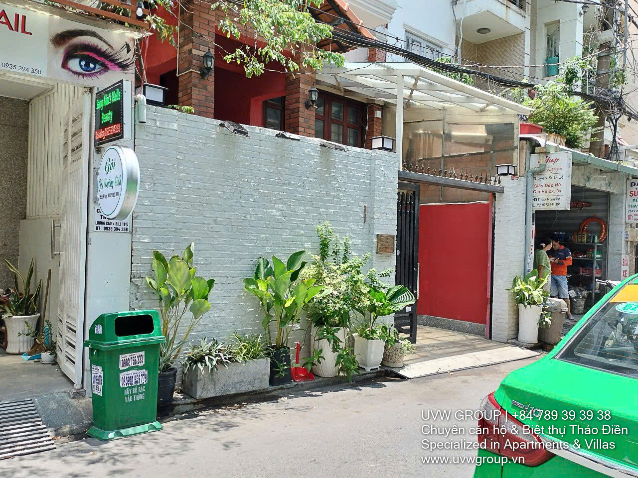 Luxury house for rent on Nguyen Ba Huan, 4BR, 3 floors, Thao Dien, D2