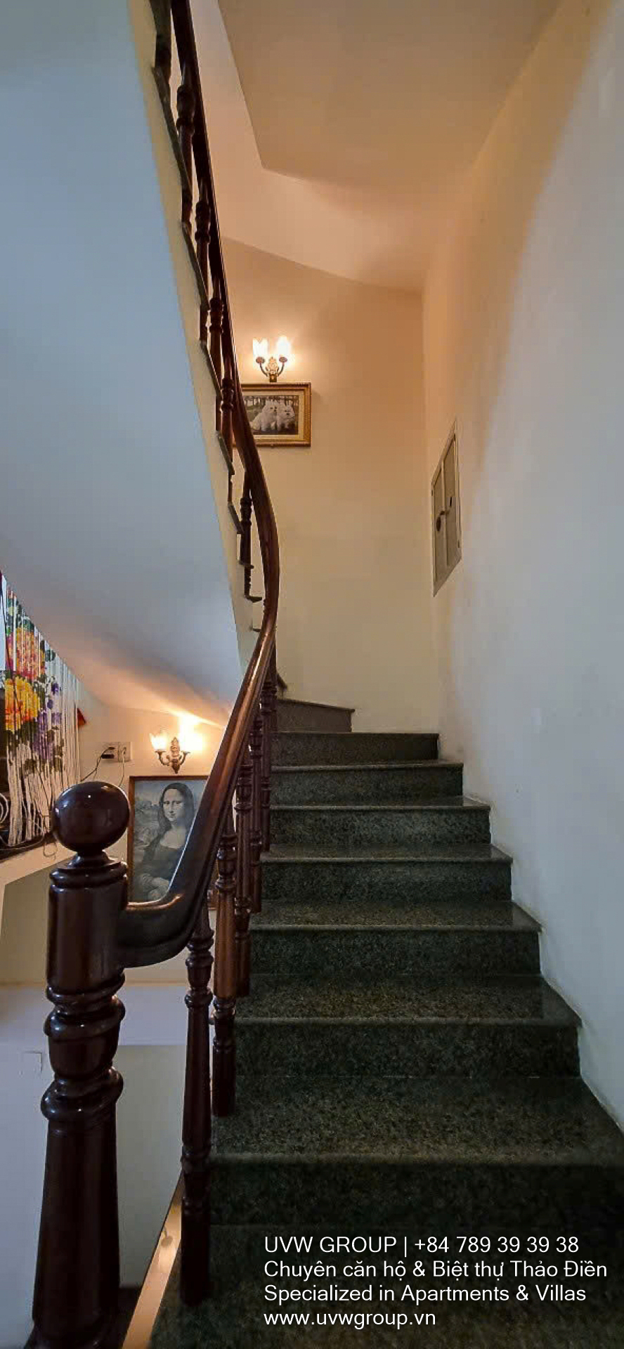 Full house for rent in Thao Dien, 4 bedrooms, 3 floors, 250m², terrace