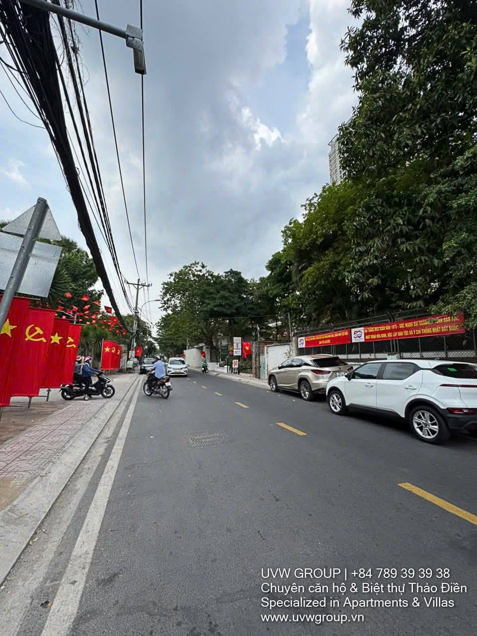 Legal land for sale with truck-access road – 1,343m²