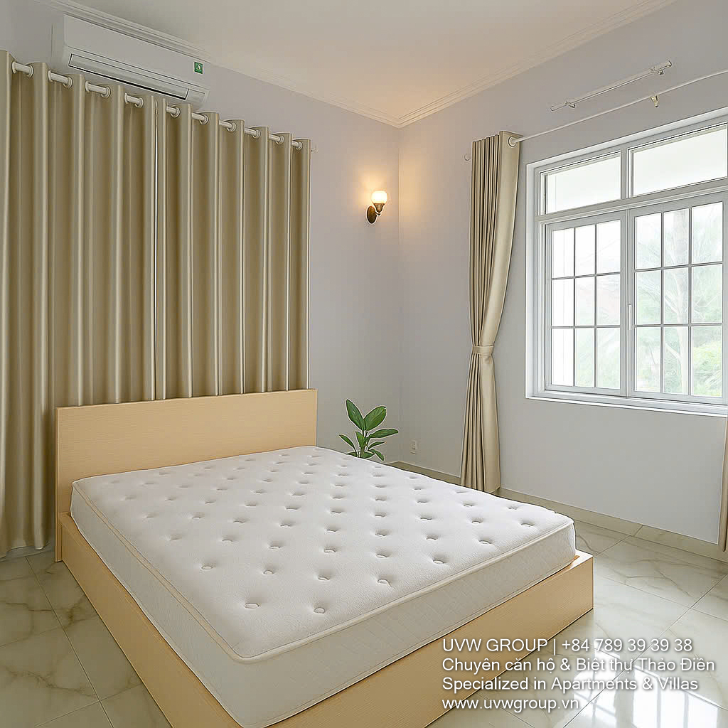Villa in compound for rent in Thao Dien, 4BR, 300m², secure area, suitable for expats
