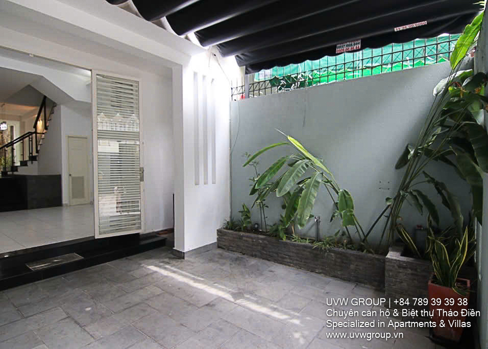 House for Sale in Thao Dien | Nguyen Van Huong Street | 105m² | 3 Floors | 25 Bilion VND