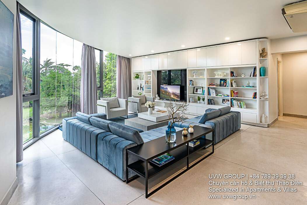 Exclusive 7-bedroom villa for rent in Thao Dien. 900m² usable space, basement, 3 floors, fully furnished with luxury interiors. Rent: 200 million VND/month.