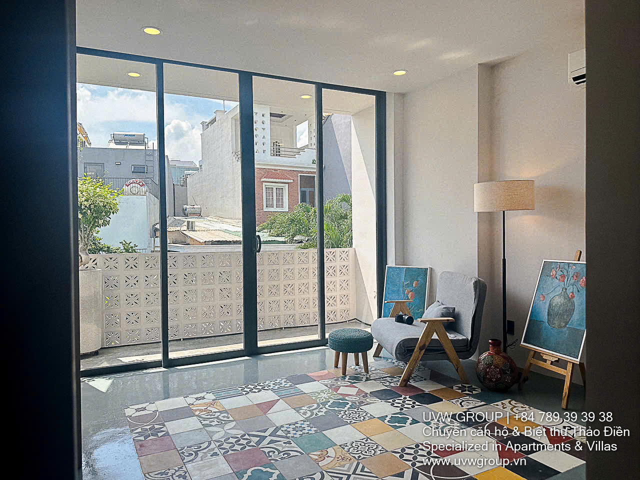 Modern serviced apartment building for sale in Binh Thanh District, designed by MM++ Architects, 6 rental units
