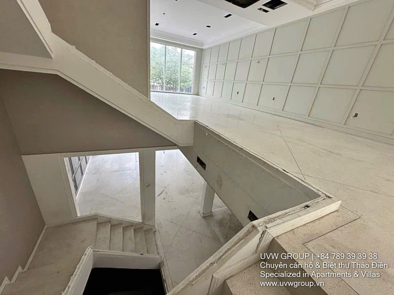 Commercial corner building for lease or sale on Nguyen Co Thach, Thu Duc City