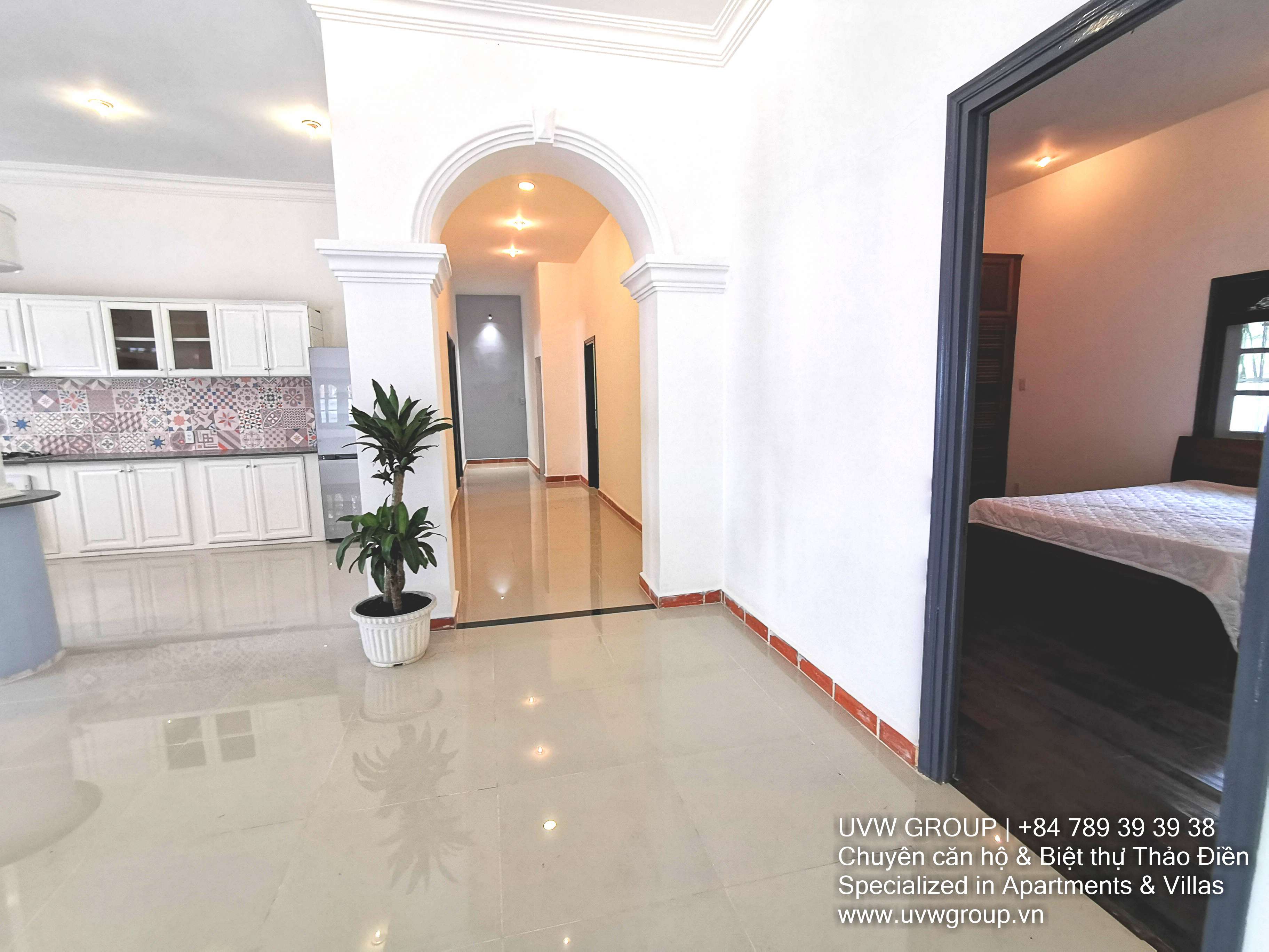 Basic furnished 3-bedroom house for rent in Thao Dien with 200m²