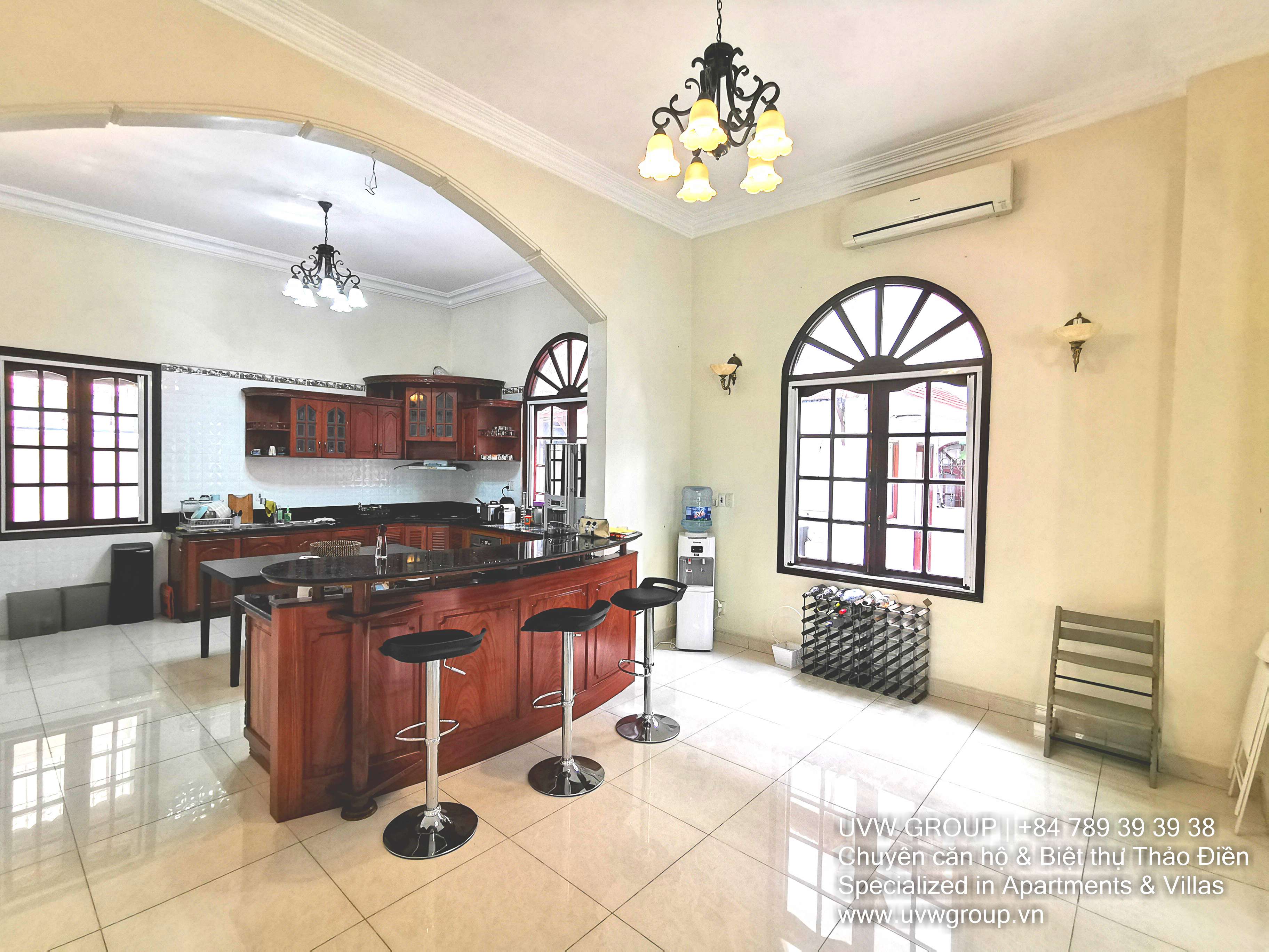 4-bedroom luxury villa for rent in Thao Dien with 450m² area
