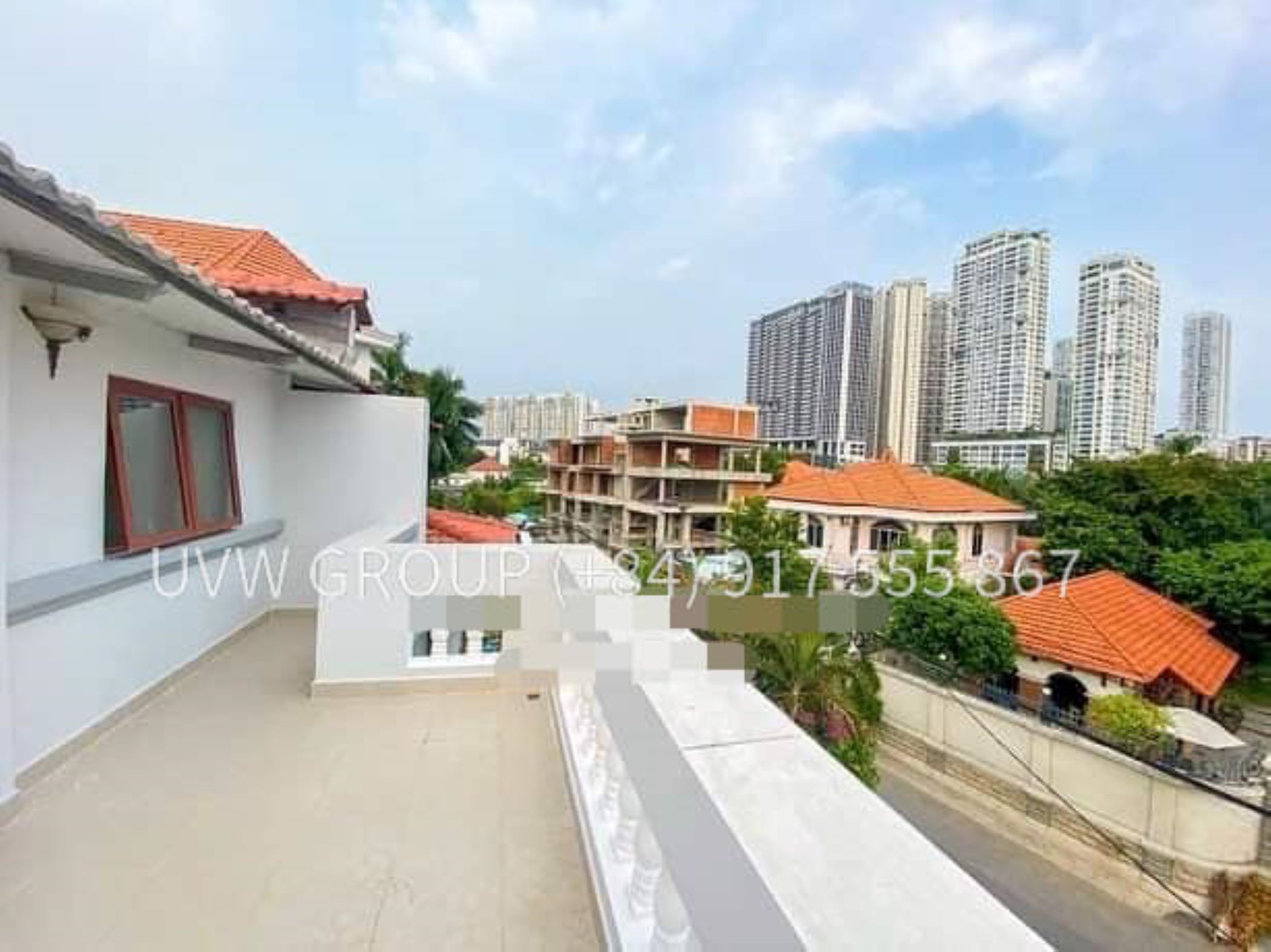 Pet-friendly house for rent in Thao Dien with private pool and garden, 4 bedrooms, near international schools