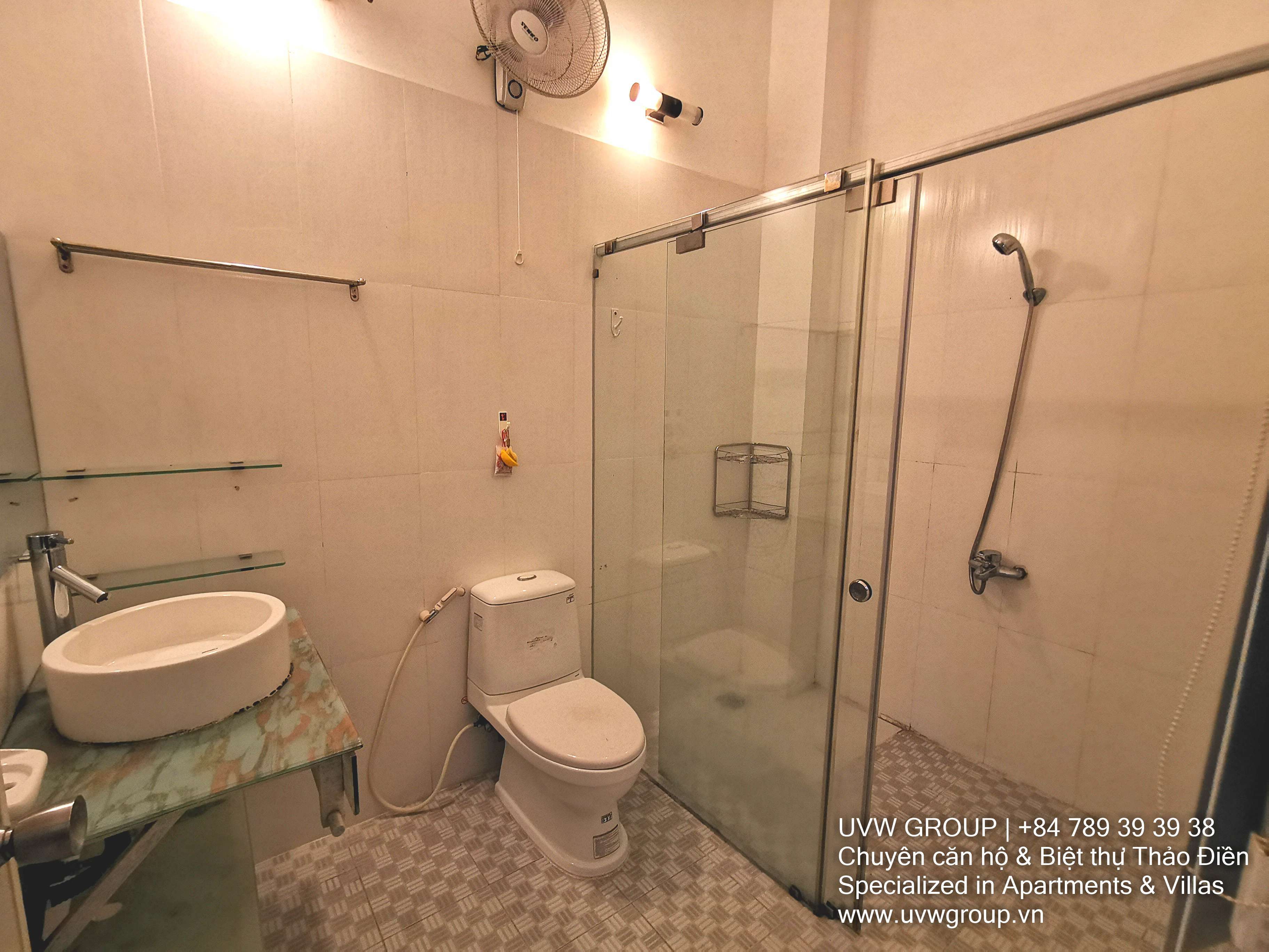 House for rent in An Phu with 4 bedrooms, southeast-facing