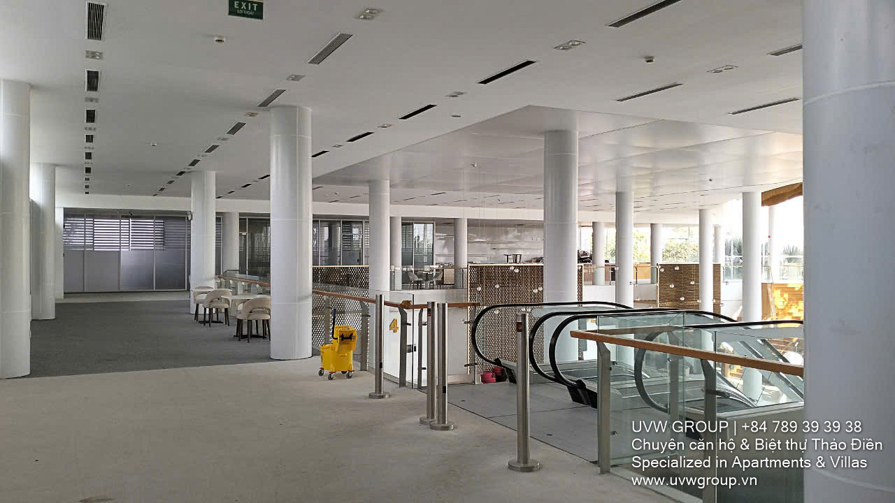 Large commercial property for rent in An Phu with 3,500m² land and 2 floors