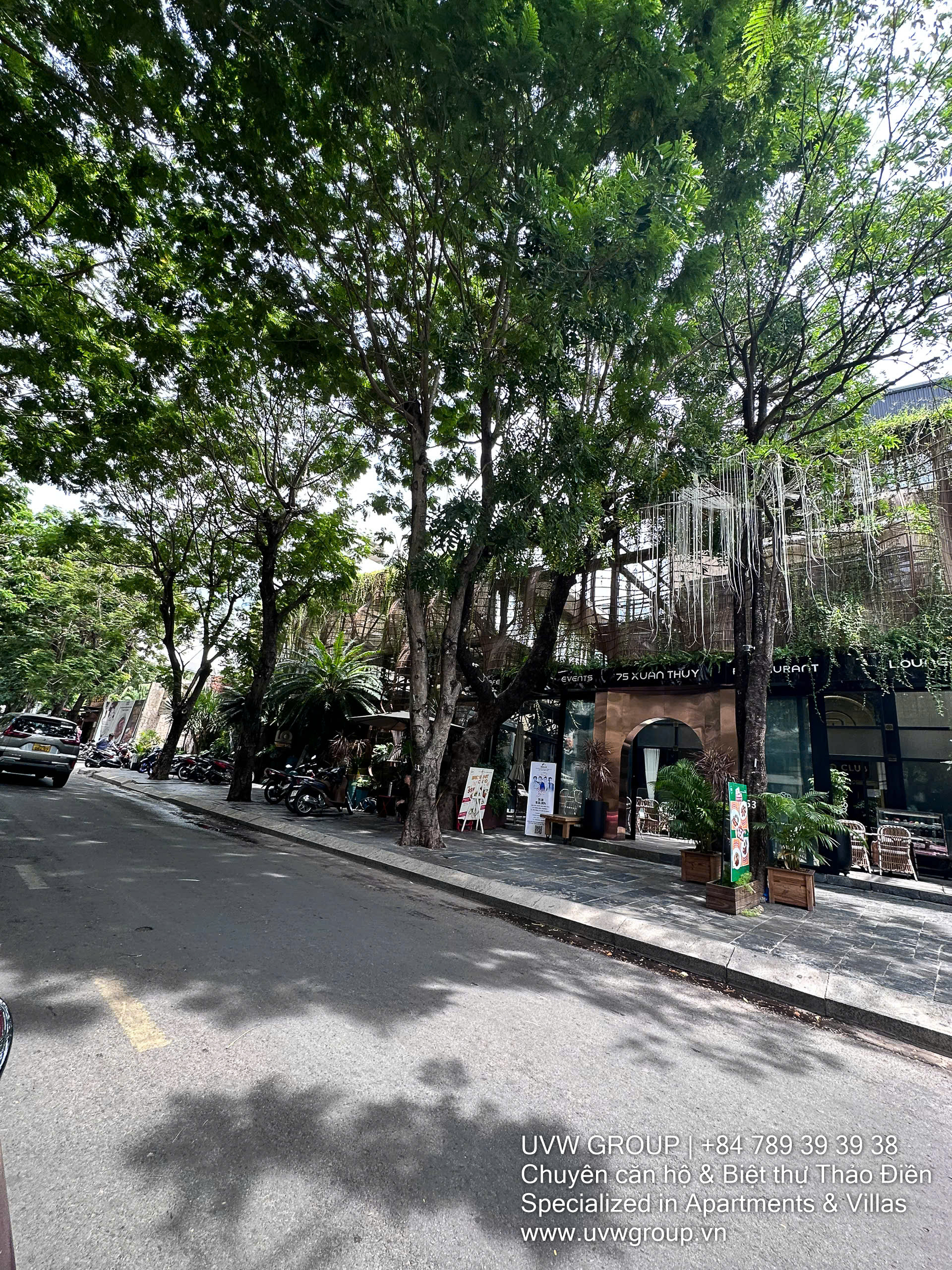 VIP retail space for rent in Thao Dien, Xuan Thuy street, 800m²