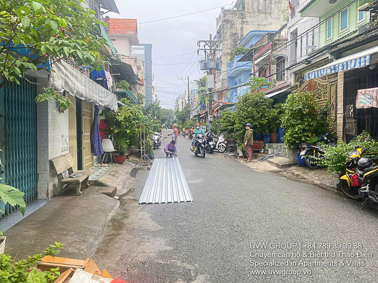 Frontage house with 3 bedrooms for sale in District 6 HCMC, 2 floors, ideal for business or living