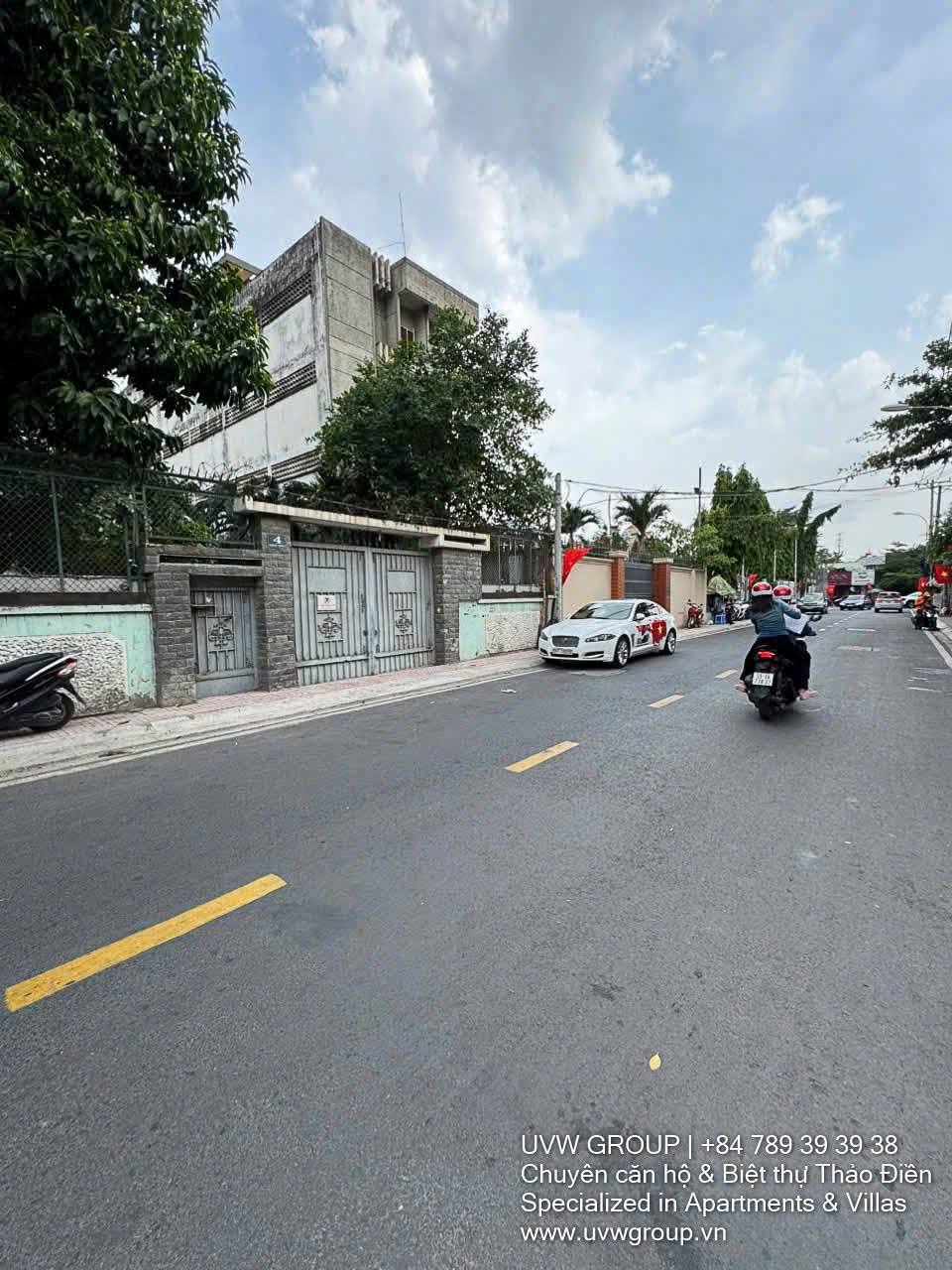 Legal Residential Land with 20m Front Road – 1,343m² | $19M