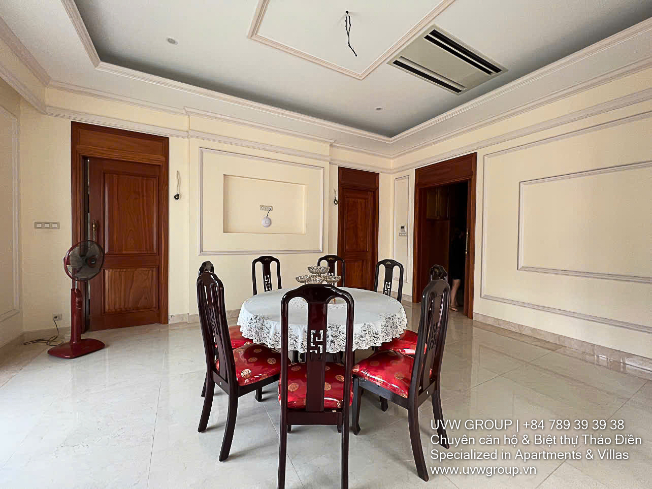 European-style palace villa for sale in Thao Dien, 600m²