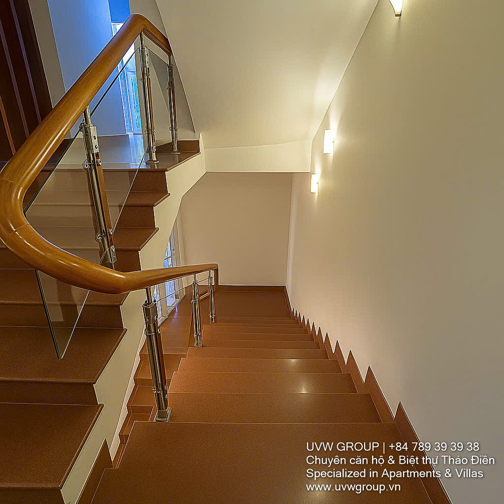 5-bedroom villa for rent in Nguyen Van Huong compound, Thao Dien