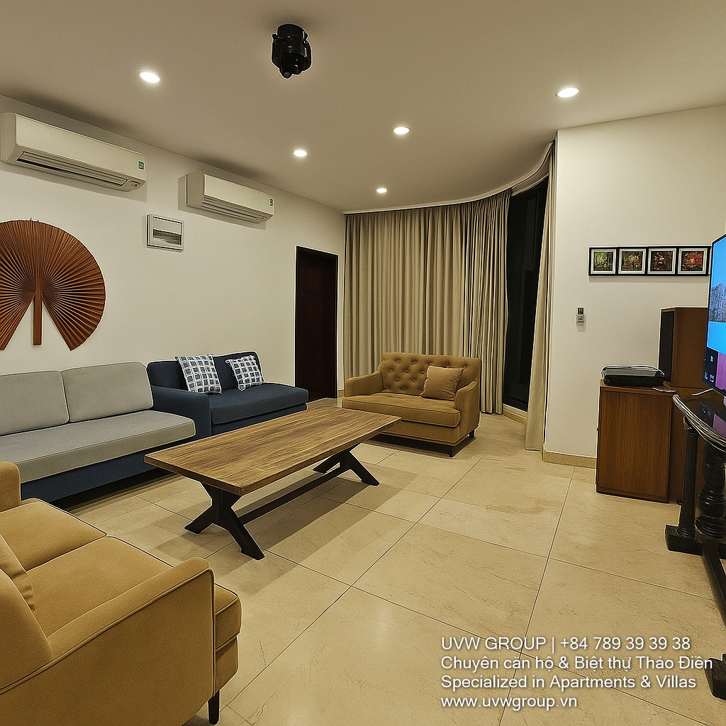5-bedroom luxury villa with pool and karaoke for short-term rent in Thao Dien, District 2