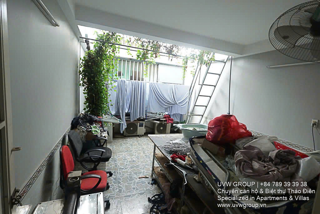 5-bedroom house for sale on Tan Ky Tan Quy Street, Binh Hung Hoa, Binh Tan District – 96m², ground + 3 floors, pink book