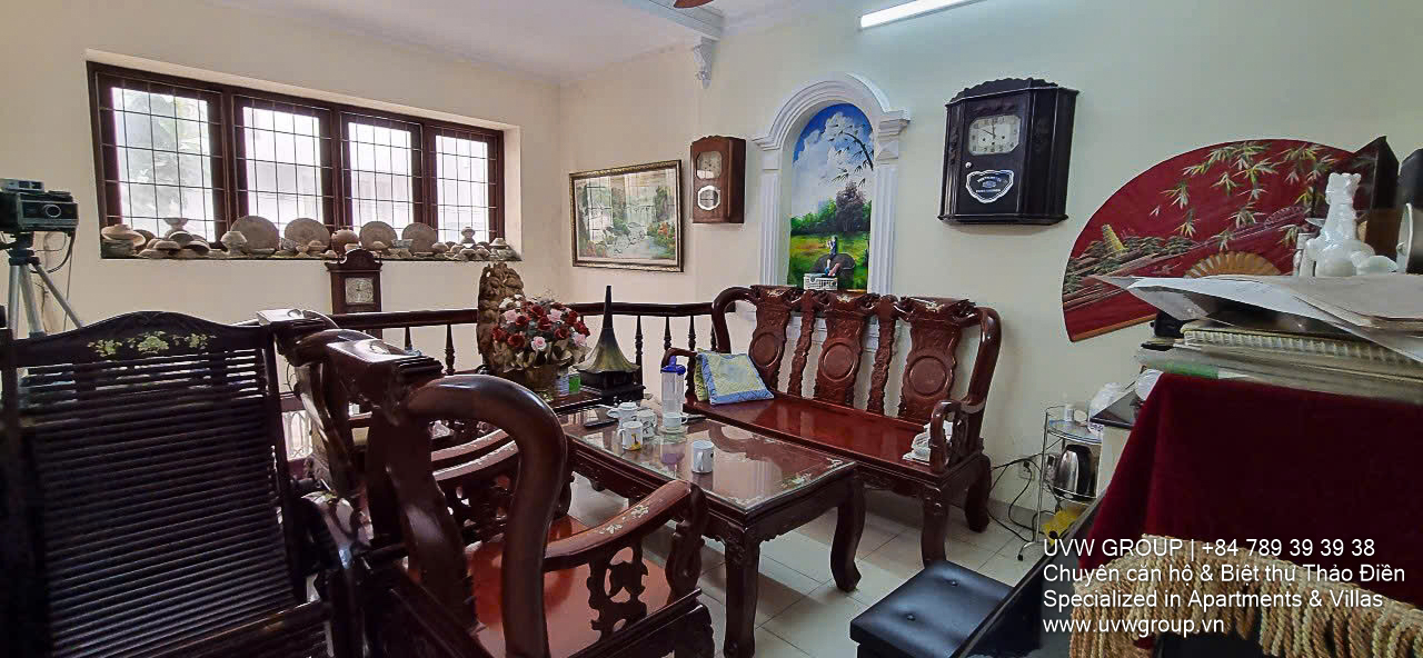 Full house for rent in Thao Dien, 4 bedrooms, 3 floors, 250m², terrace