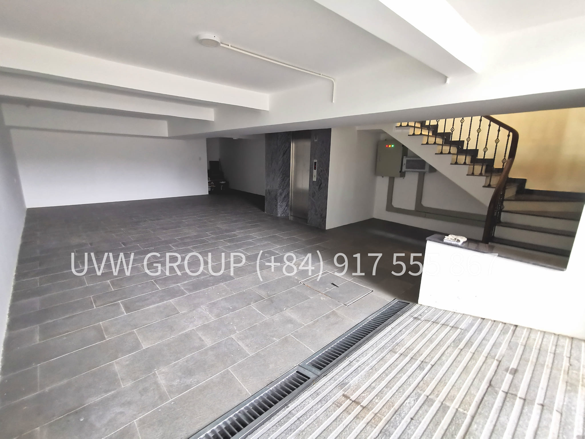 Villa for rent near Diamond Island, District 2 – 7 bedrooms, 8 bathrooms, basement garage