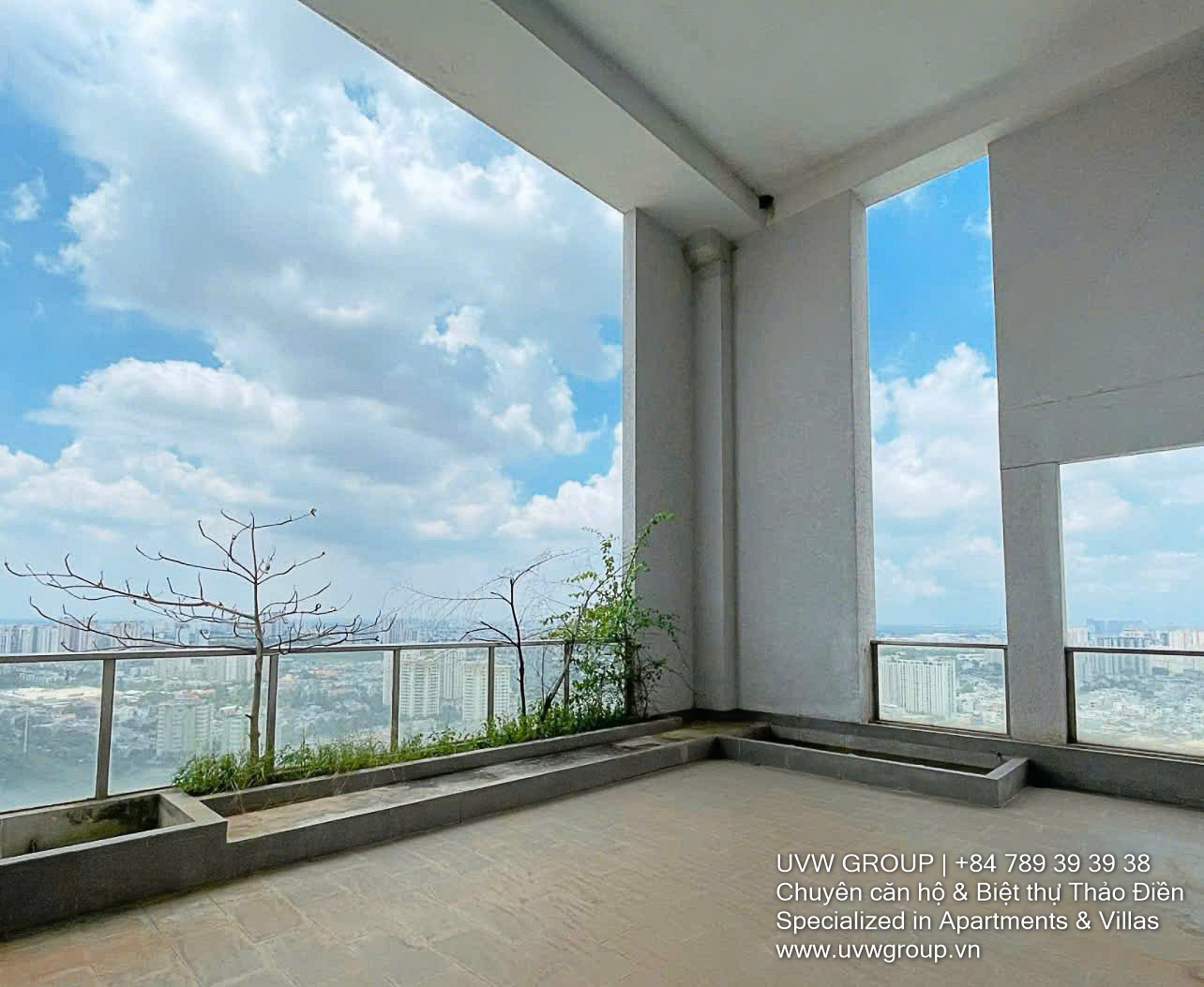 Corner penthouse for sale at Thao Dien Pearl, District 2 – 500m²