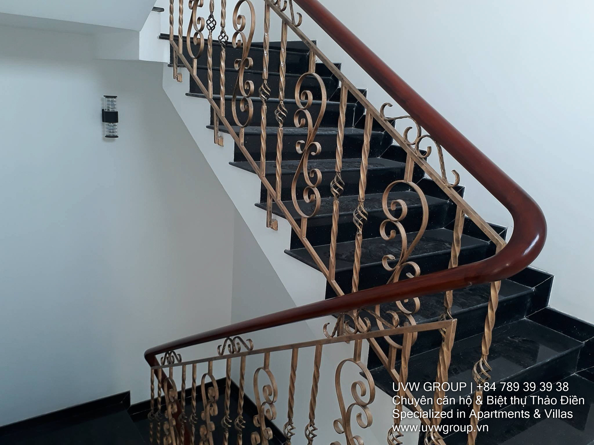5-storey house for rent on Nguyen Van Huong street, Thao Dien, ideal for business