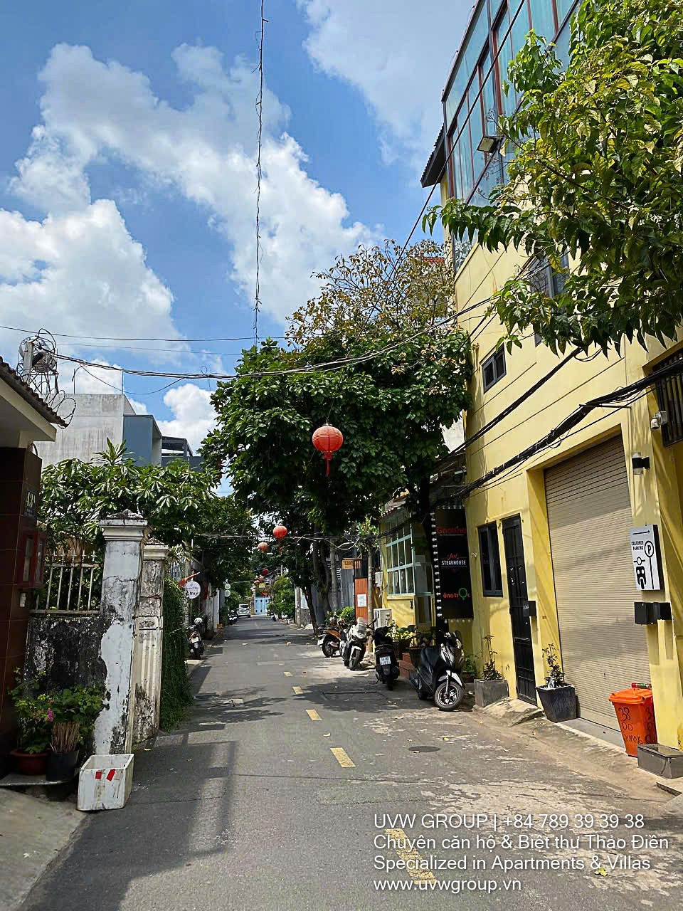 Modern 4-storey house for sale in Thao Dien, 121.5m2 land with car parking