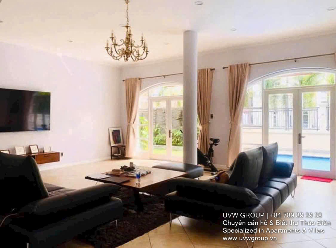 4BR pool villa for rent in Thao Dien, 500m², with garden and basic furnishings