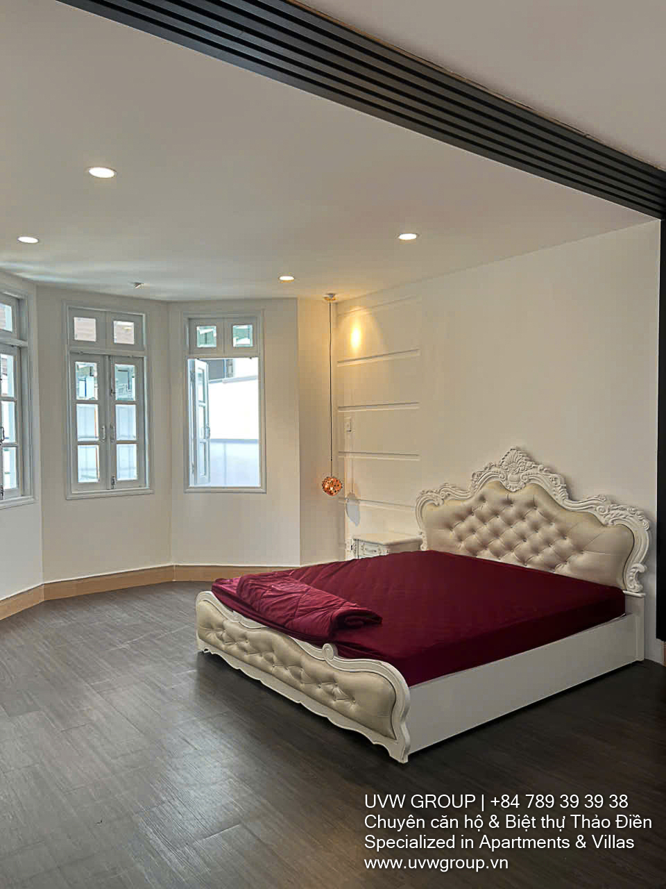 Ground floor and upper-level villa for lease in Thao Dien with spacious yard – 400m²