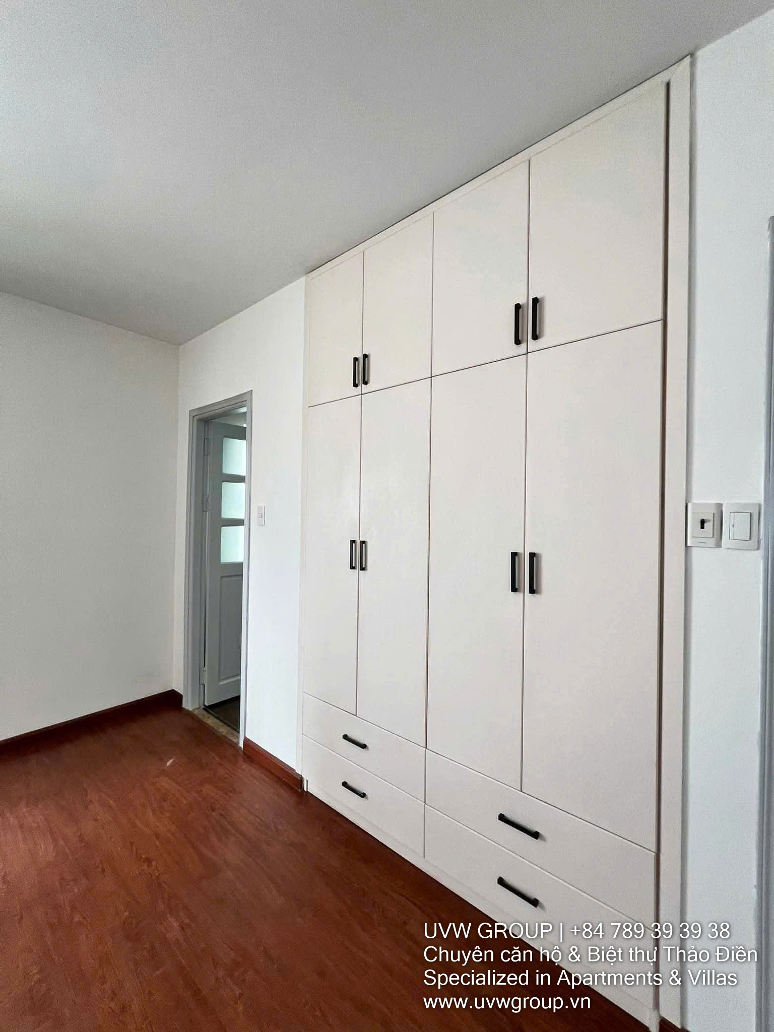 Luxury villa for lease in Compound 200 Thao Dien, 4BR with basement