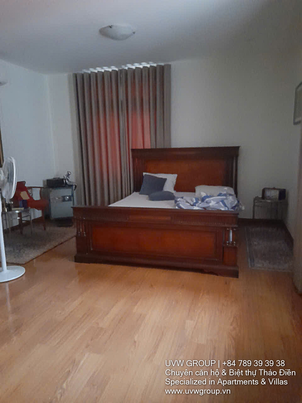 Frontage villa for sale in Fideco Compound, Thao Dien – 384m² land, 5BR, pool, garden, rooftop terrace