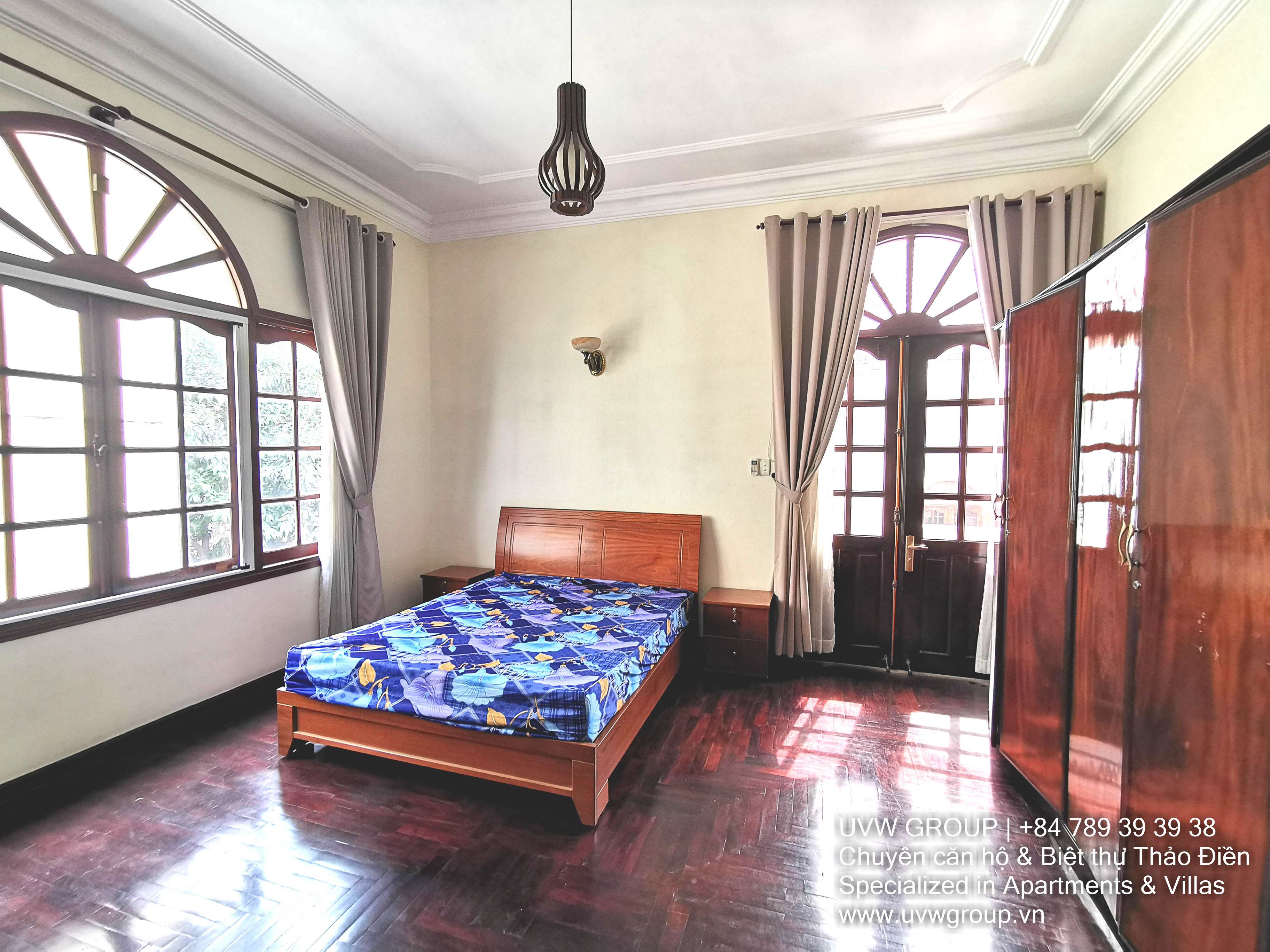 4-bedroom luxury villa for rent in Thao Dien with 450m² area