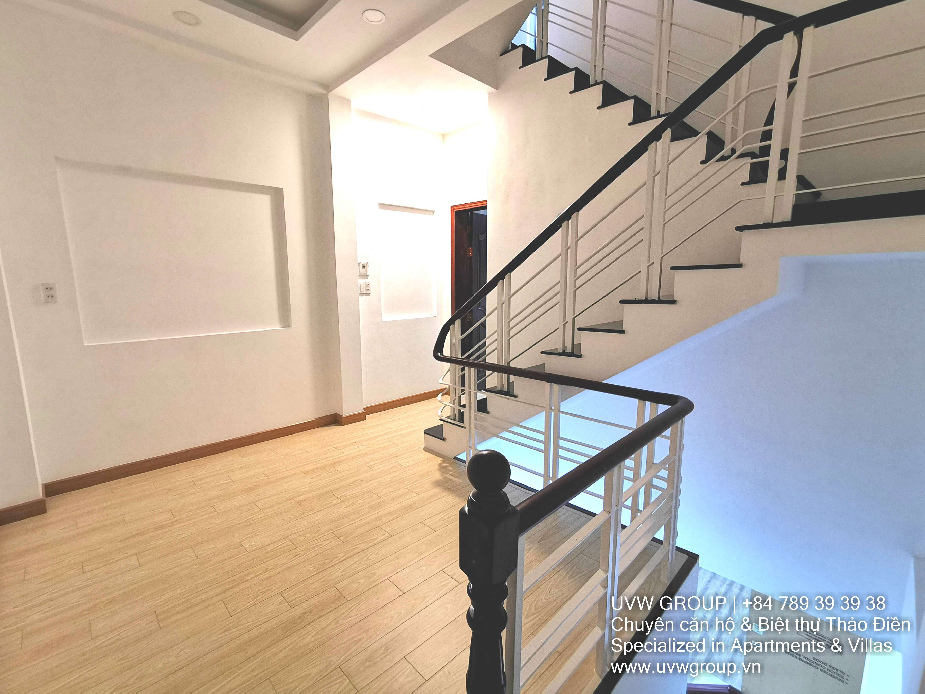 Fully furnished 3-bedroom luxury house for rent in Thao Dien