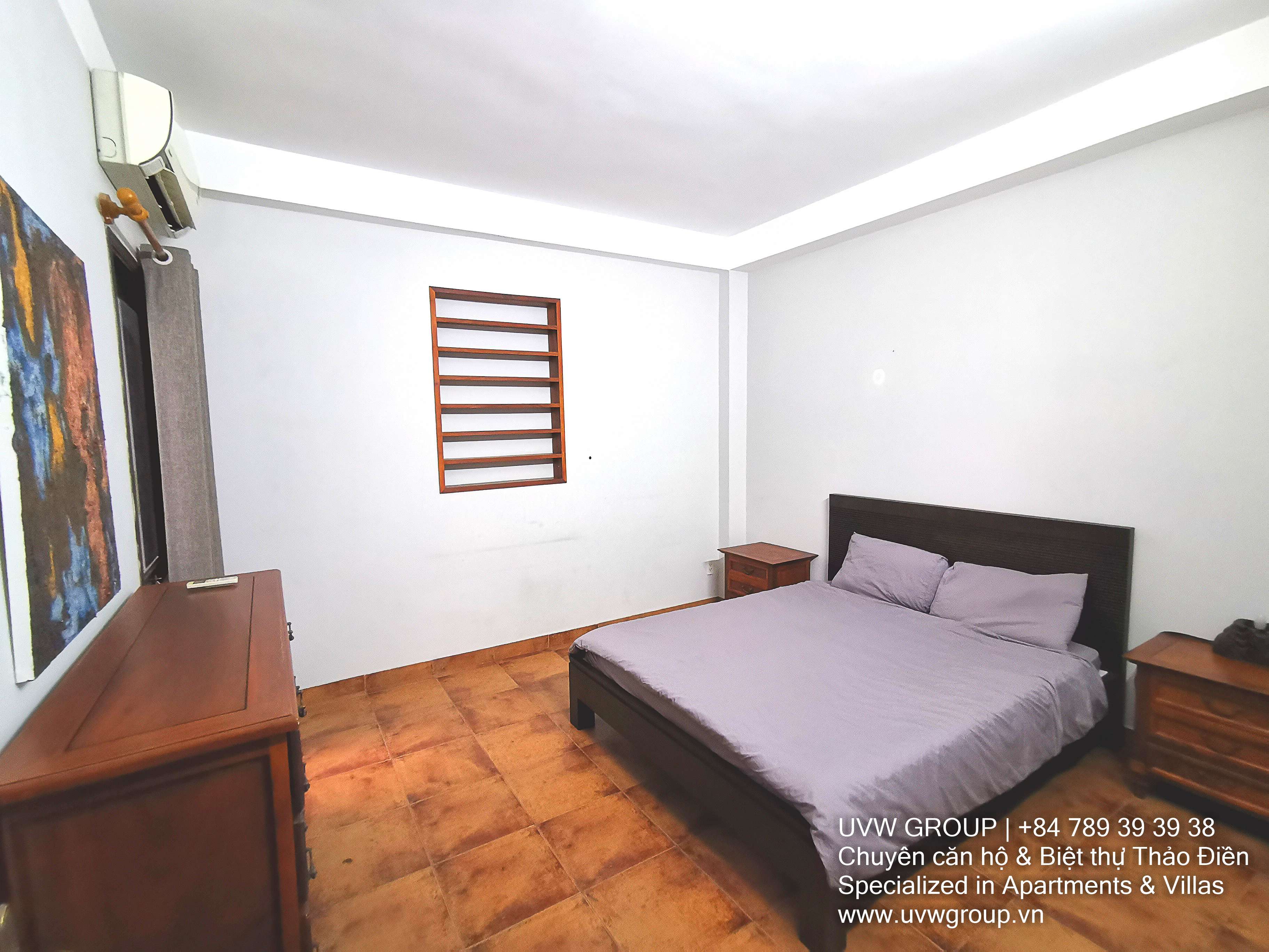 4-bedroom basic furnished villa for rent in Thao Dien, 110m²