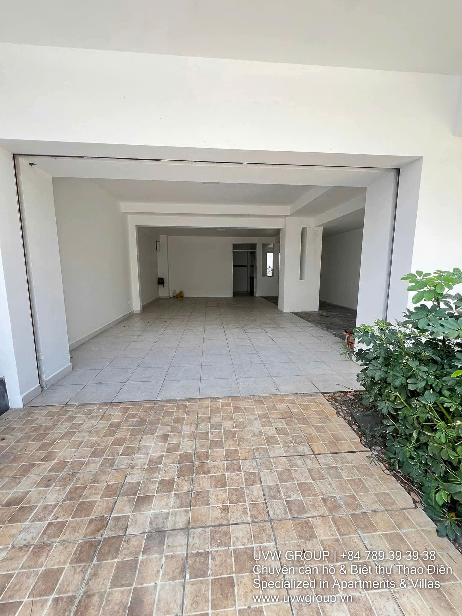 Luxury villa for lease in Compound 200 Thao Dien, 4BR with basement
