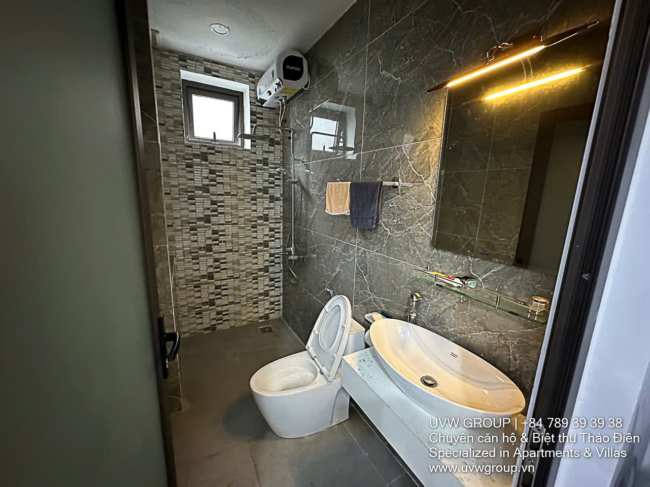 3-floor house for sale in Thanh Khe Dong, Da Nang – 3 bedrooms, 191m² total, pink book, $205,000