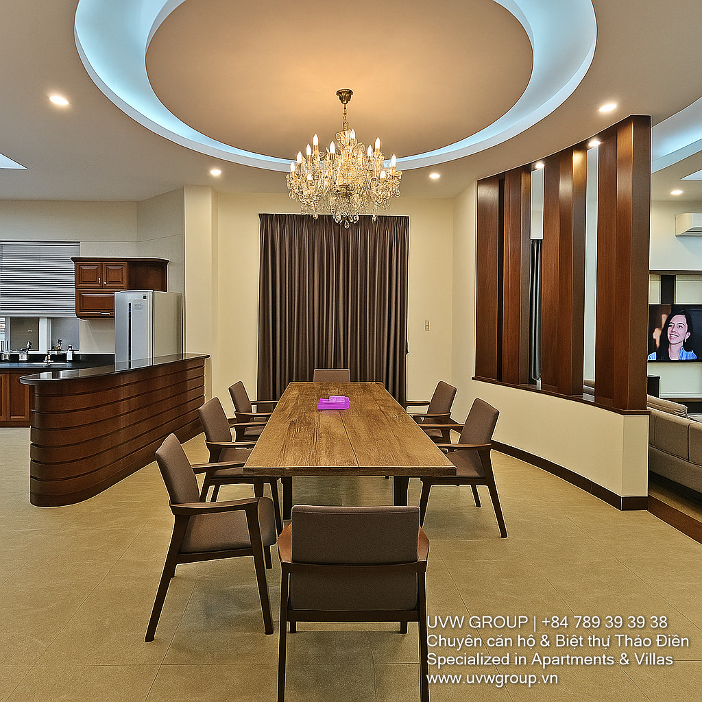 Fully furnished 5-bedroom pool villa for short-term rent in Thao Dien, District 2