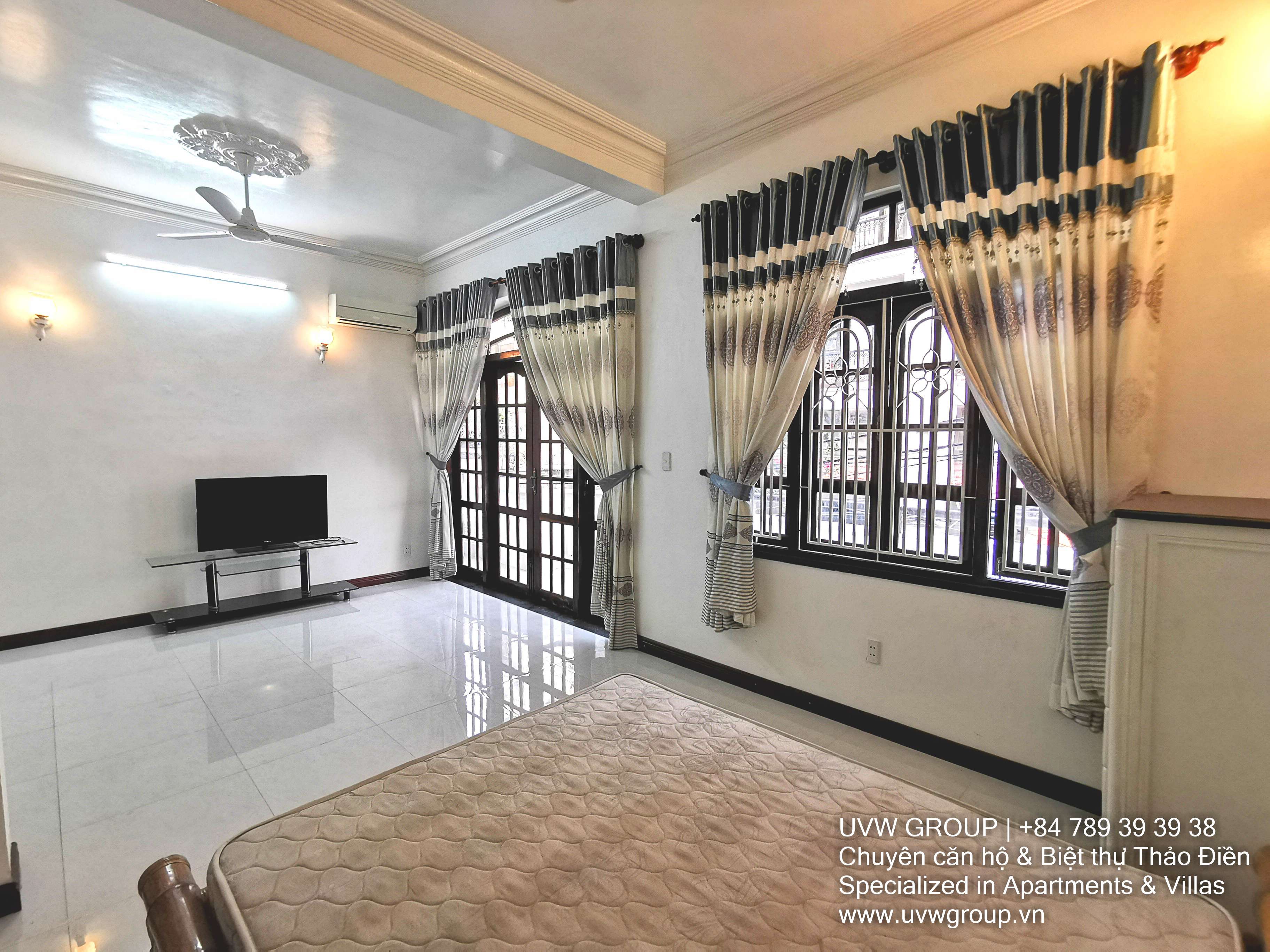 House for rent in An Phu with 4 bedrooms, southeast-facing