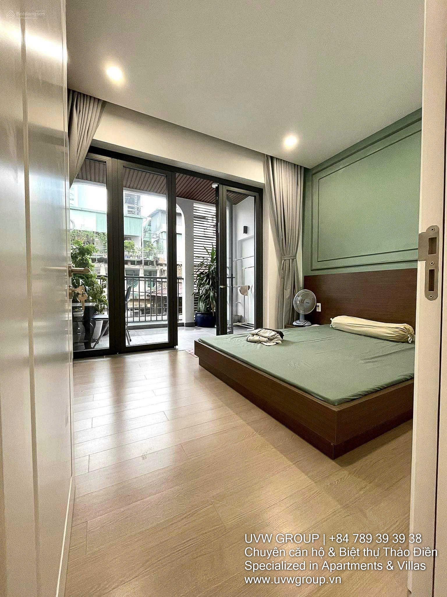 House for rent on Nguyen Duy Hieu, Thao Dien, District 2 with 3 bedrooms and car garage