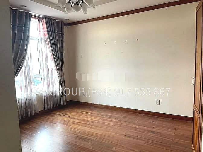 4-bedroom apartment for urgent sale at Hoang Anh Riverview, Thao Dien, HCMC