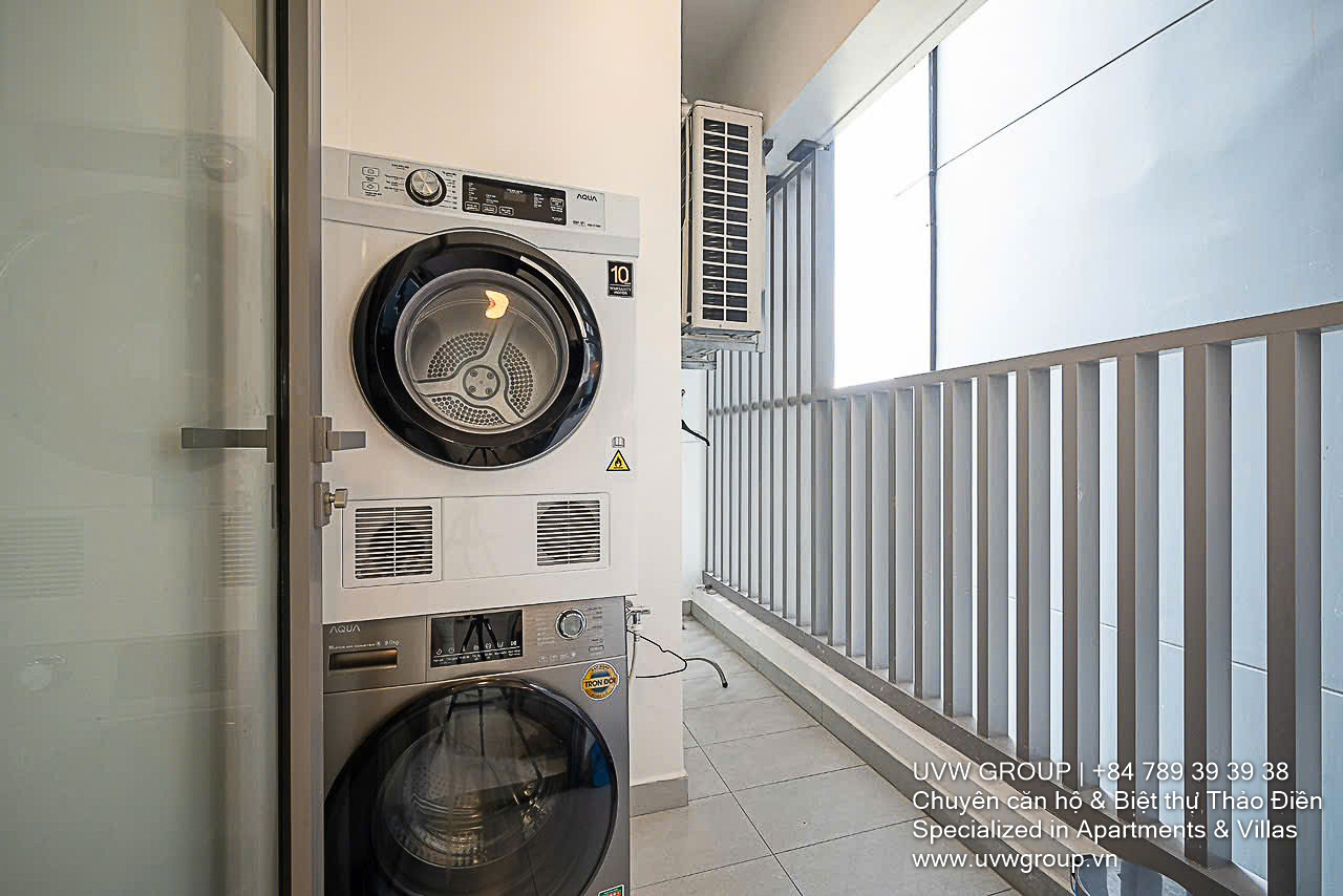 Empire City luxury 2-bedroom apartment for rent in Ho Chi Minh City