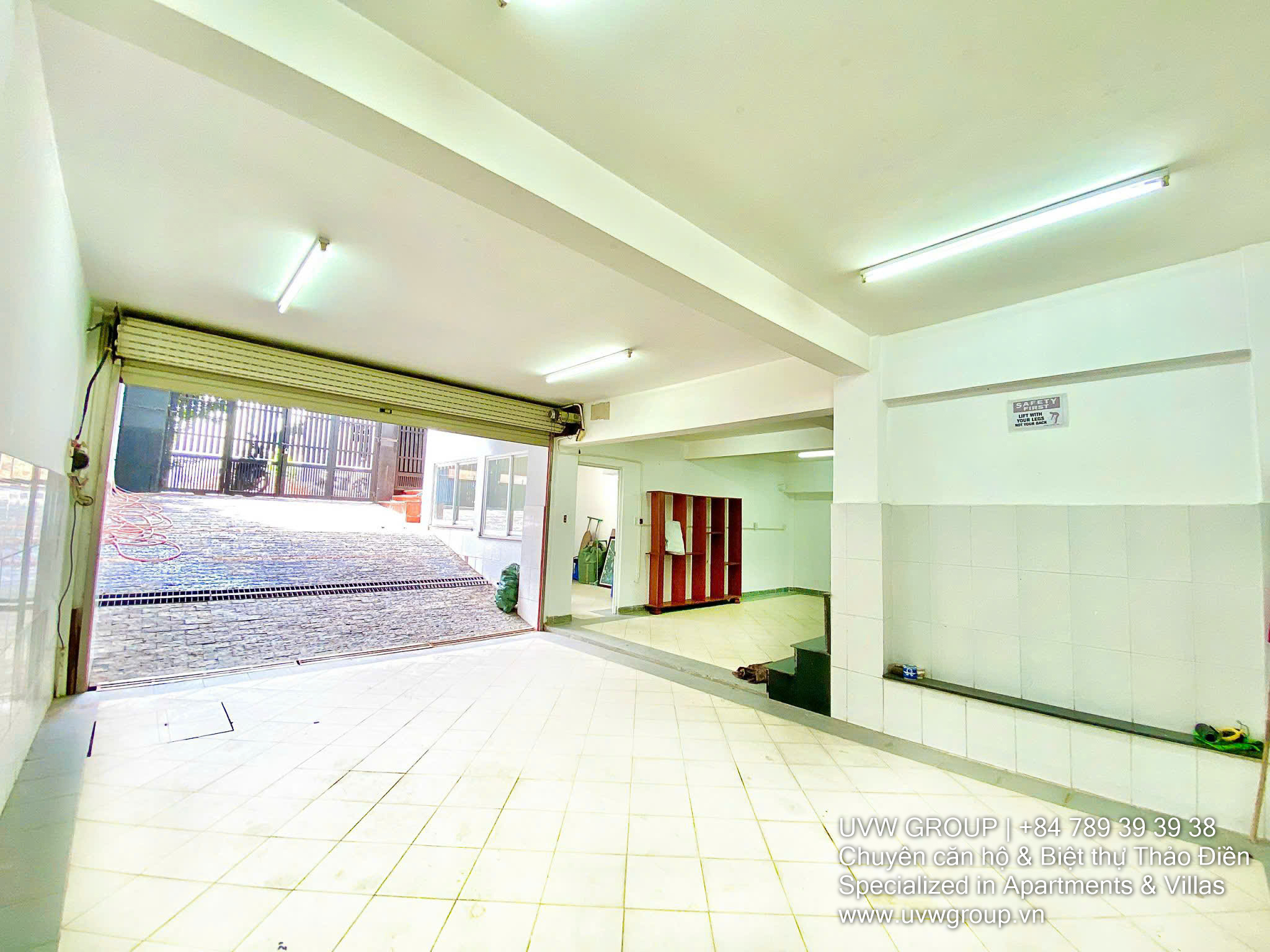 Biệt thự cho thuê có hồ bơi tại Thảo Điền | 6PN | 300m² | $4,800 6